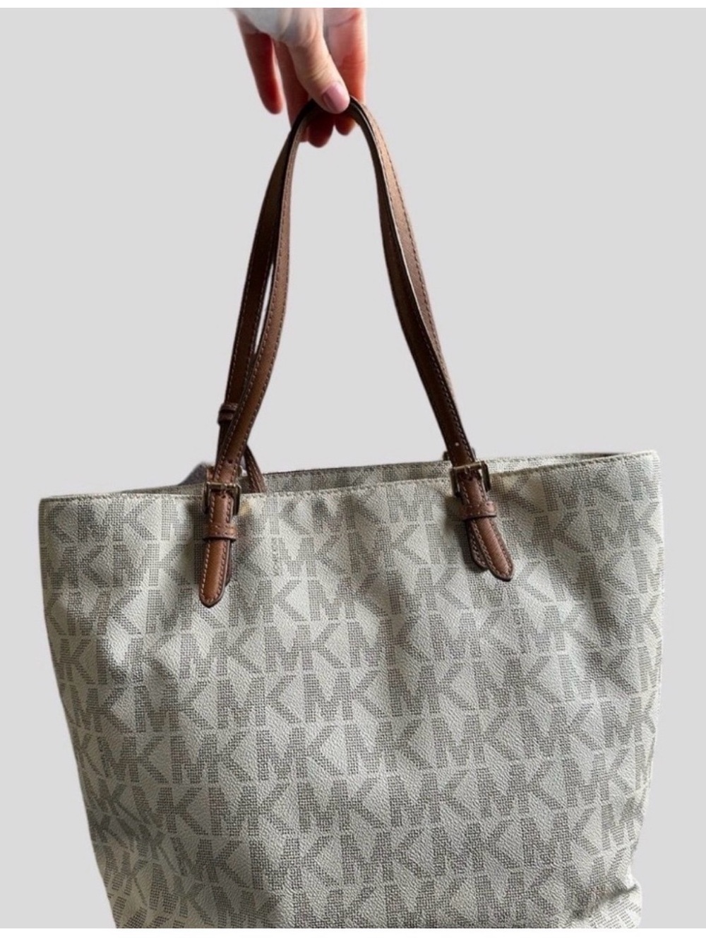 Michael Kors White and Cedar Signature MK Tote - Picture 8 of 9